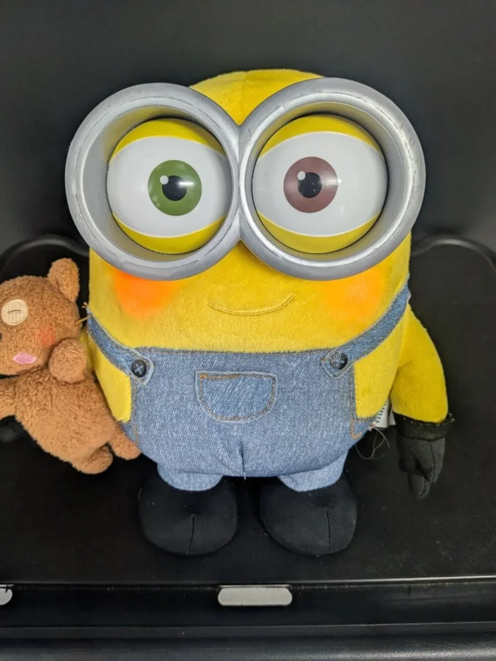 Universal Studios Bob Minions Light Up Talks Plush W/ Teddy Bear Illumination 9